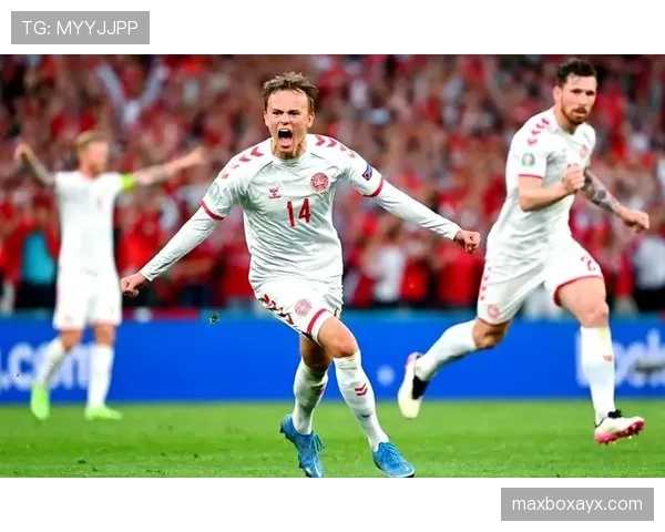 达姆斯高战术适配性引发足坛关注 或成战术革新风向标